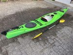 Каяк SeaBird Discovery 430 T ззаду, вид з боку керма