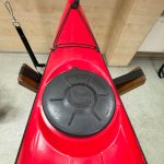 Огляд каяка Discovery 430T червоний
